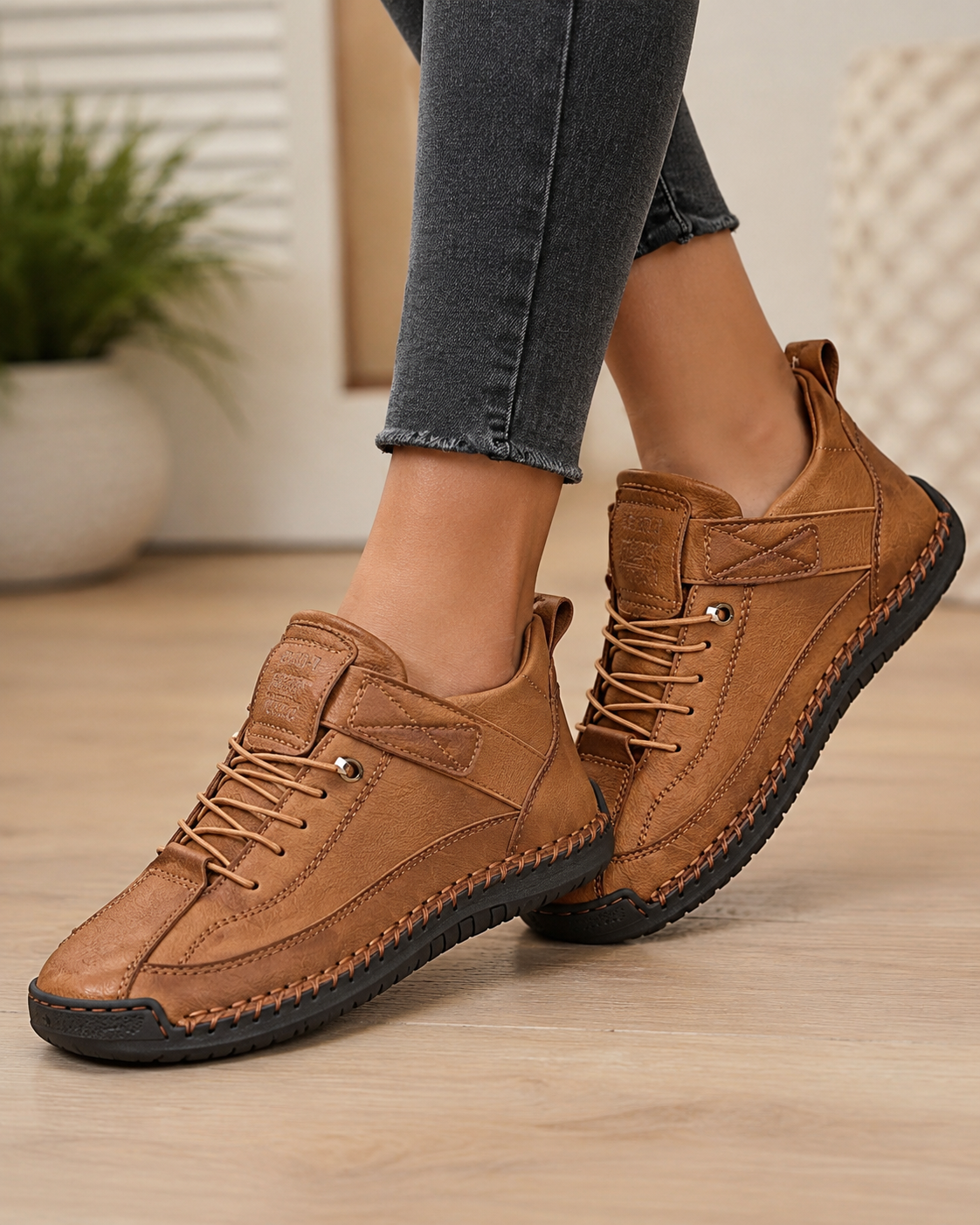 Aster Comfort Lace Sneakers